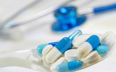 谁在"夺命式"定价救命药?